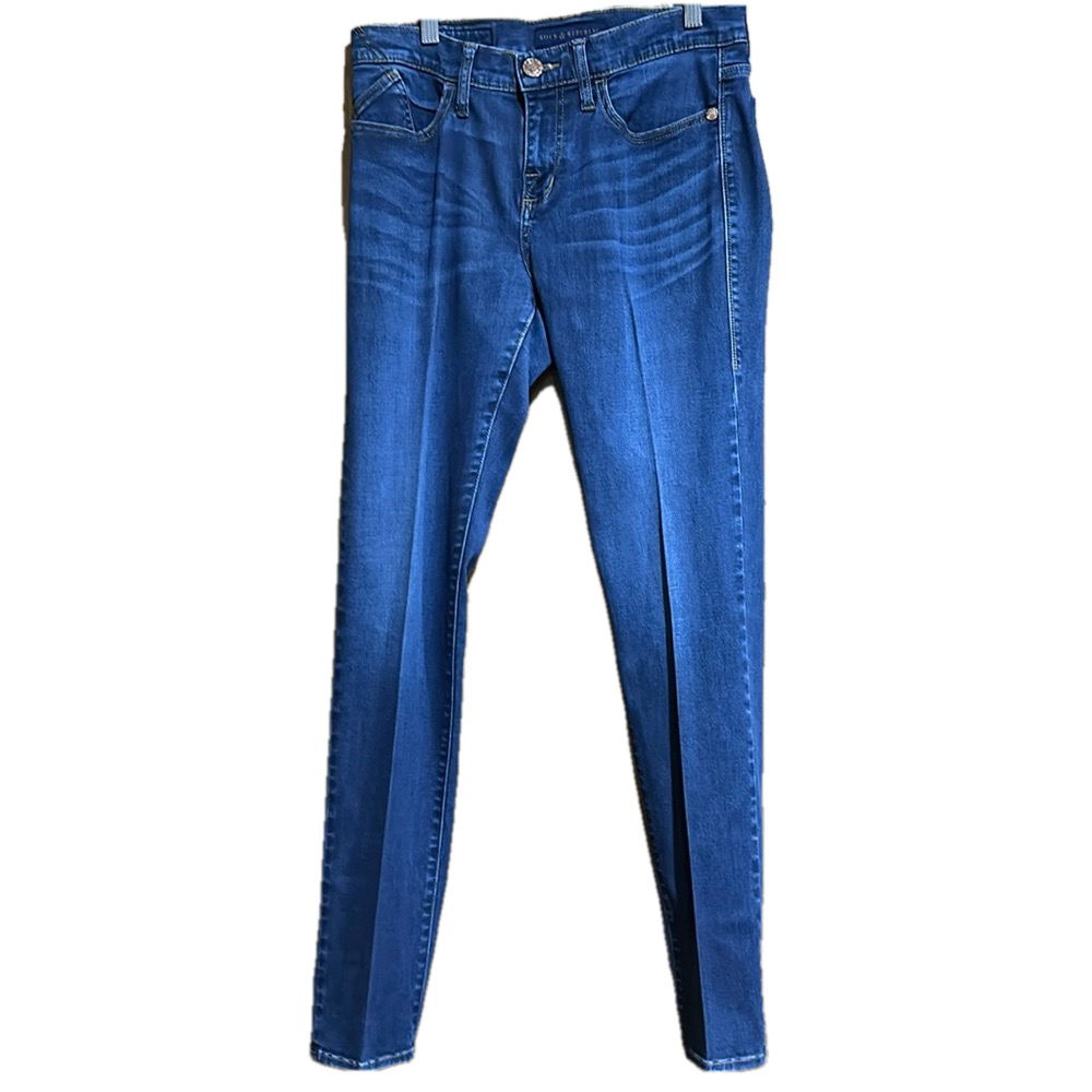 Rock & Republic Berlin Skinny Jeans with Stud Detail Size 10 - EUC
